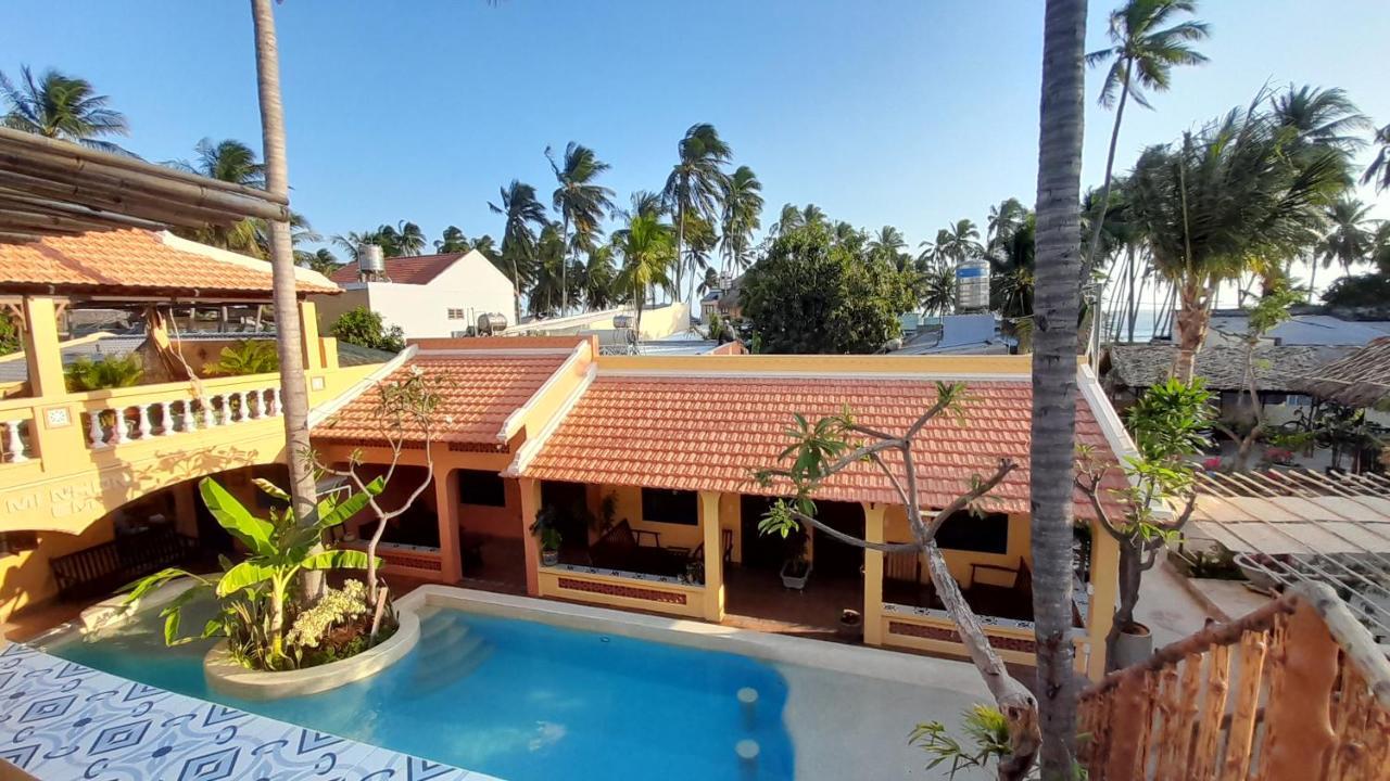 Mi Nhon Em Hotel Muine Mui Ne Bagian luar foto