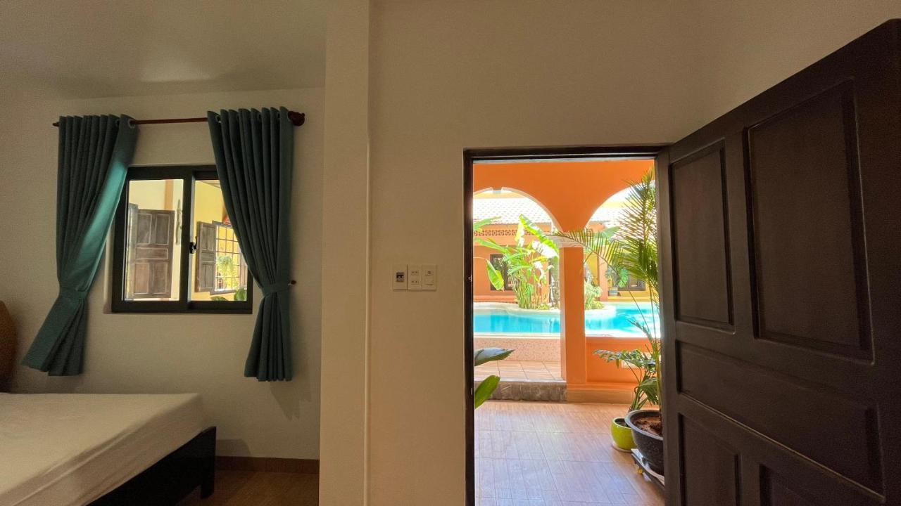 Mi Nhon Em Hotel Muine Mui Ne Bagian luar foto