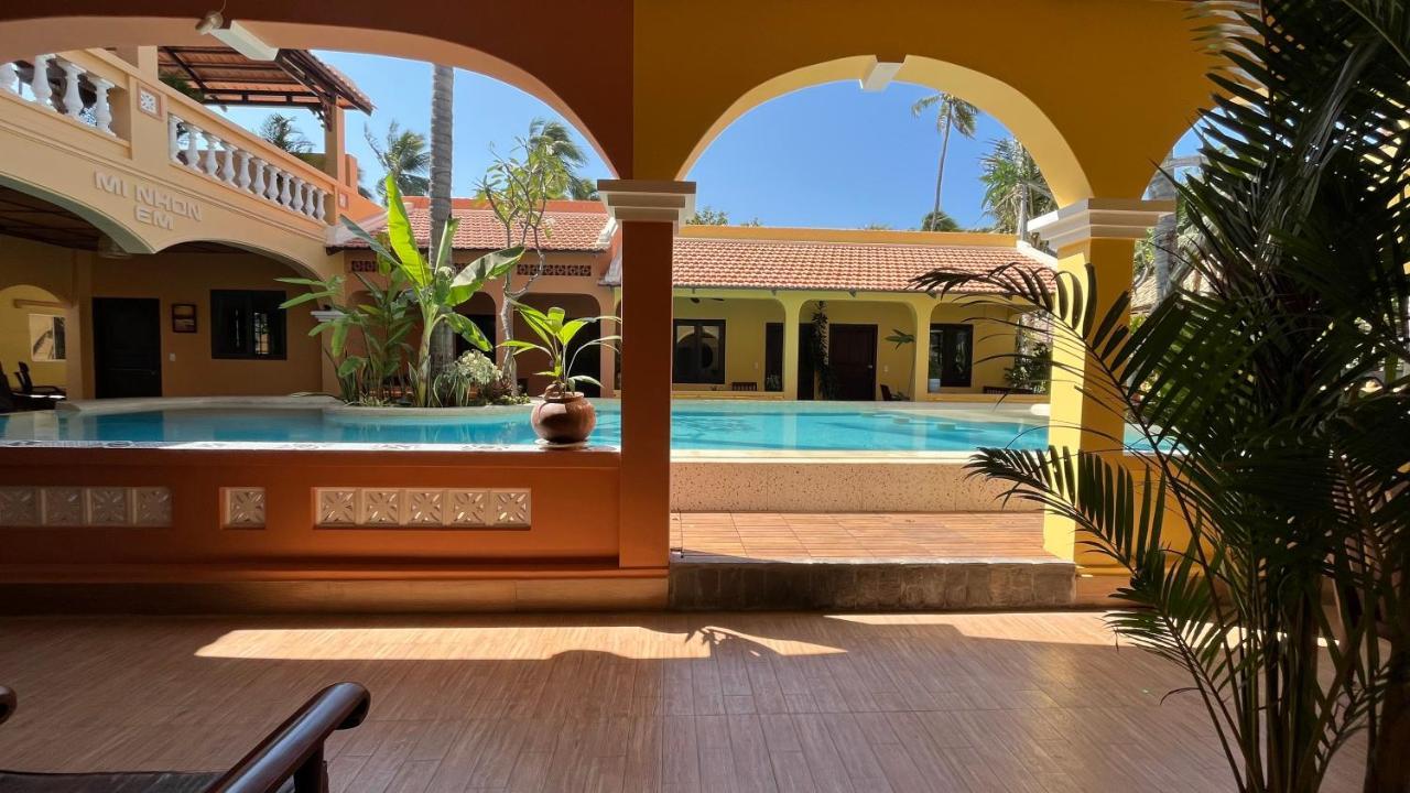 Mi Nhon Em Hotel Muine Mui Ne Bagian luar foto