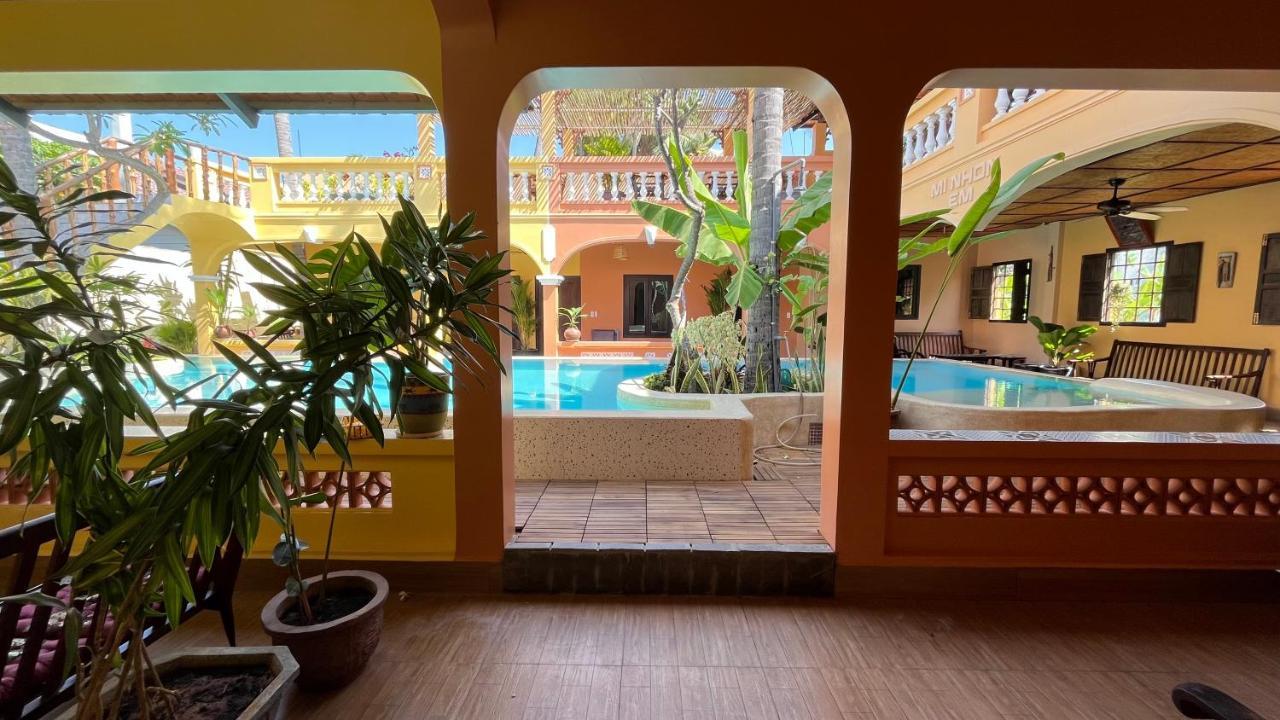 Mi Nhon Em Hotel Muine Mui Ne Bagian luar foto